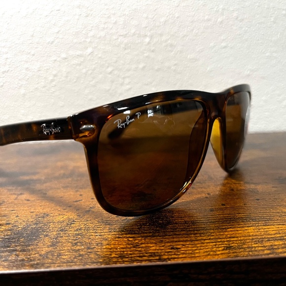 Ray-Ban Boyfriend polarized sunglasses (RB4147). Brown frame/brown lenses - Picture 4 of 10